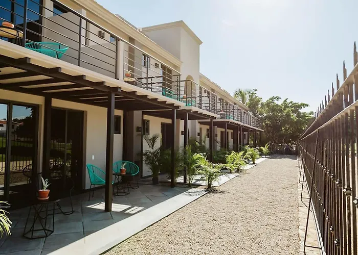 4 Splendid Twin In Exclusive Boutique Inn *